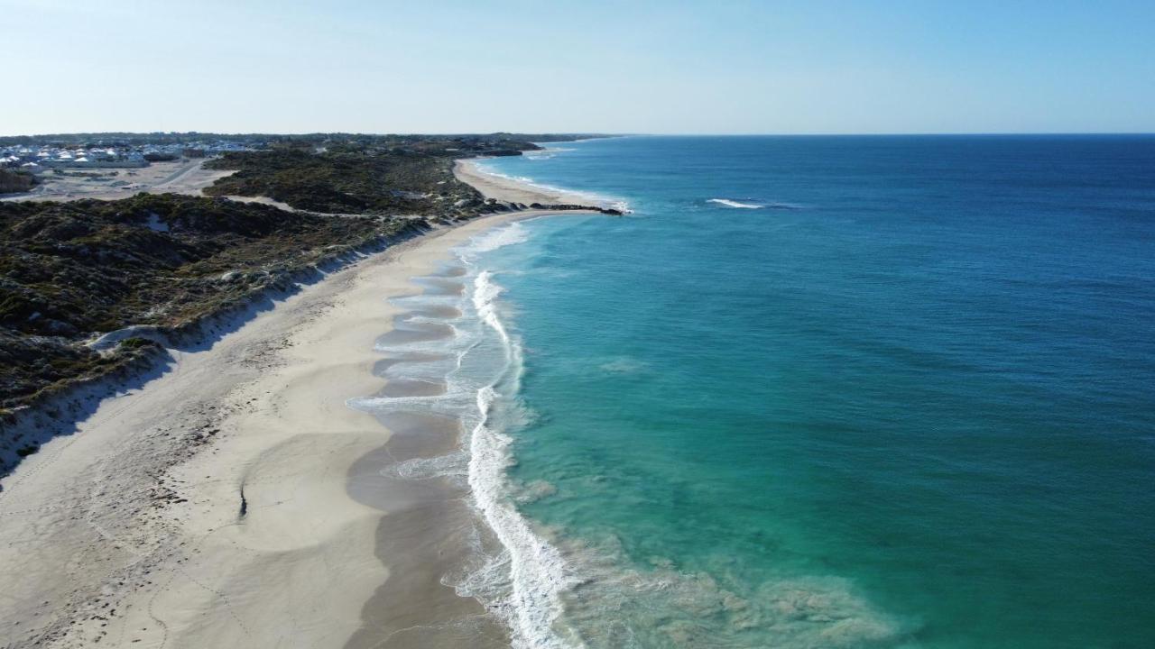 Shabby Chic Shack - 2 Bedroom Beach Cottage Yanchep Zewnętrze zdjęcie